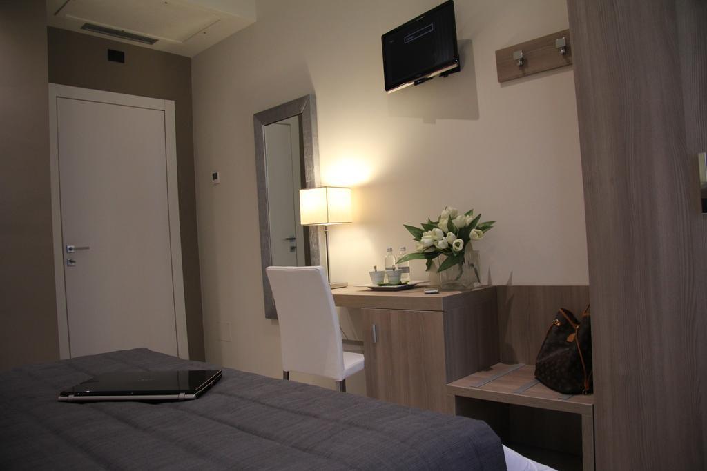 Hotel Zara Milano Værelse billede